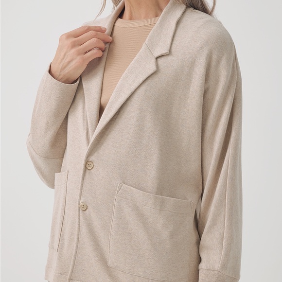 Pact Women's Airplane Relaxed Blazer | Small - Picture 2 of 4